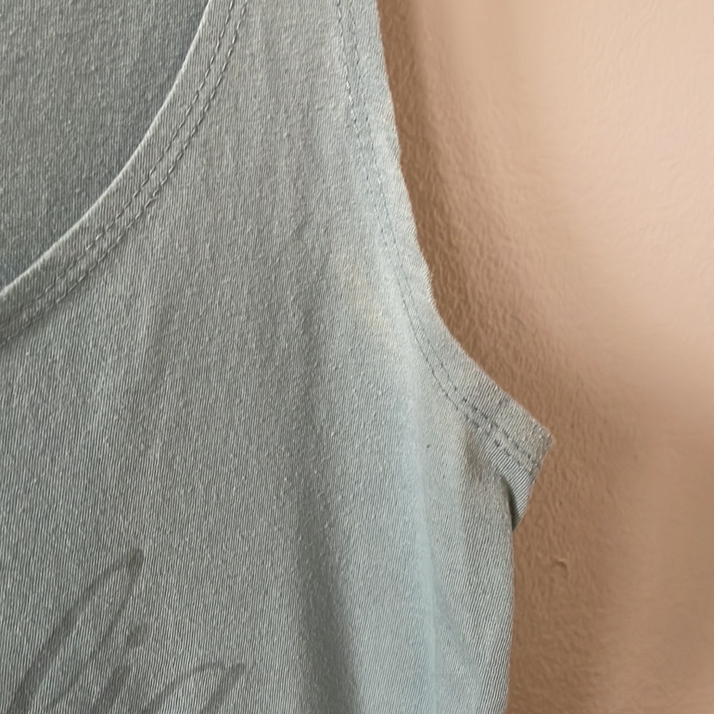 Magnolia Tank - Picture 2 of 3